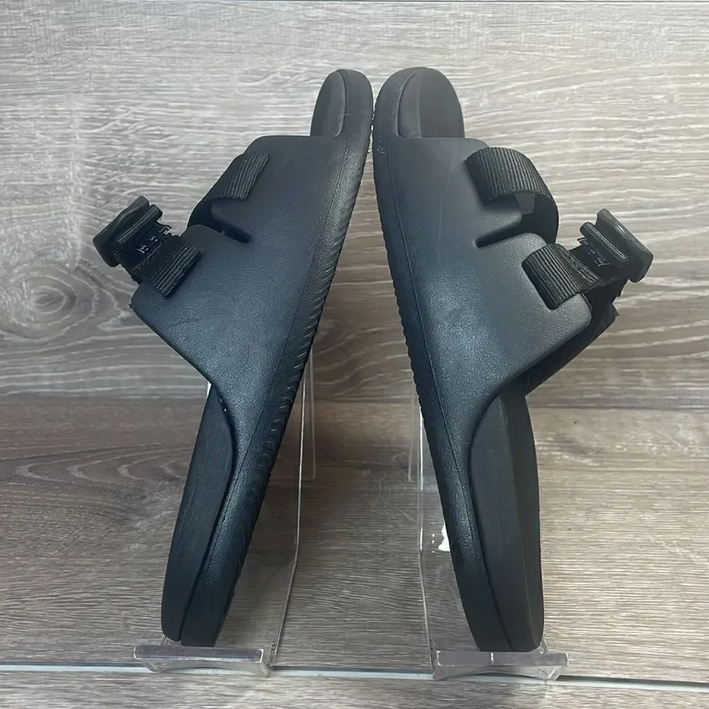 Chaco Chillos Big Boy Sz 4 Slip On Black Adjustable Strap Slides Sandals
